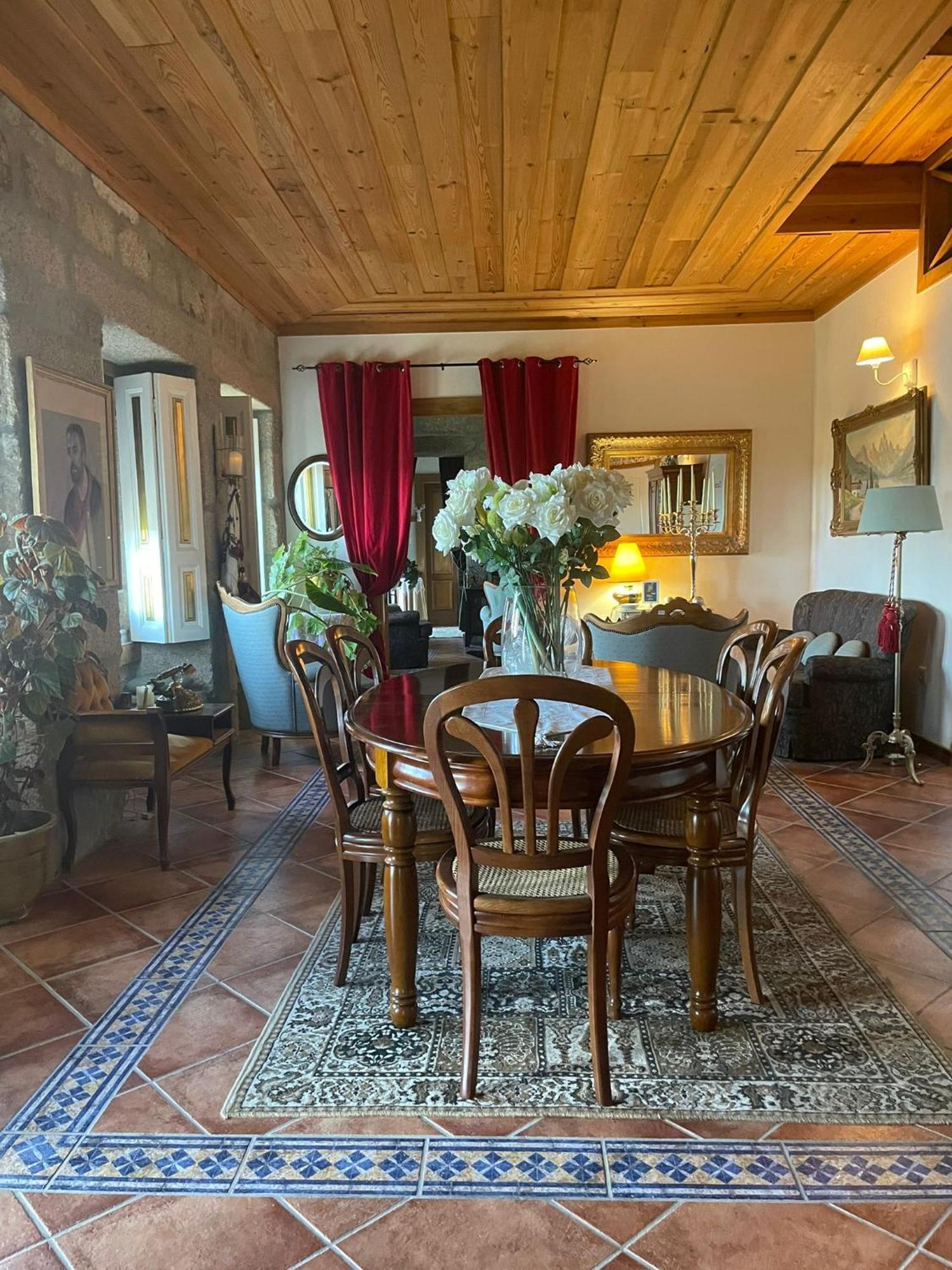 Casa Major Bed & Breakfast Pegarinhos Luaran gambar