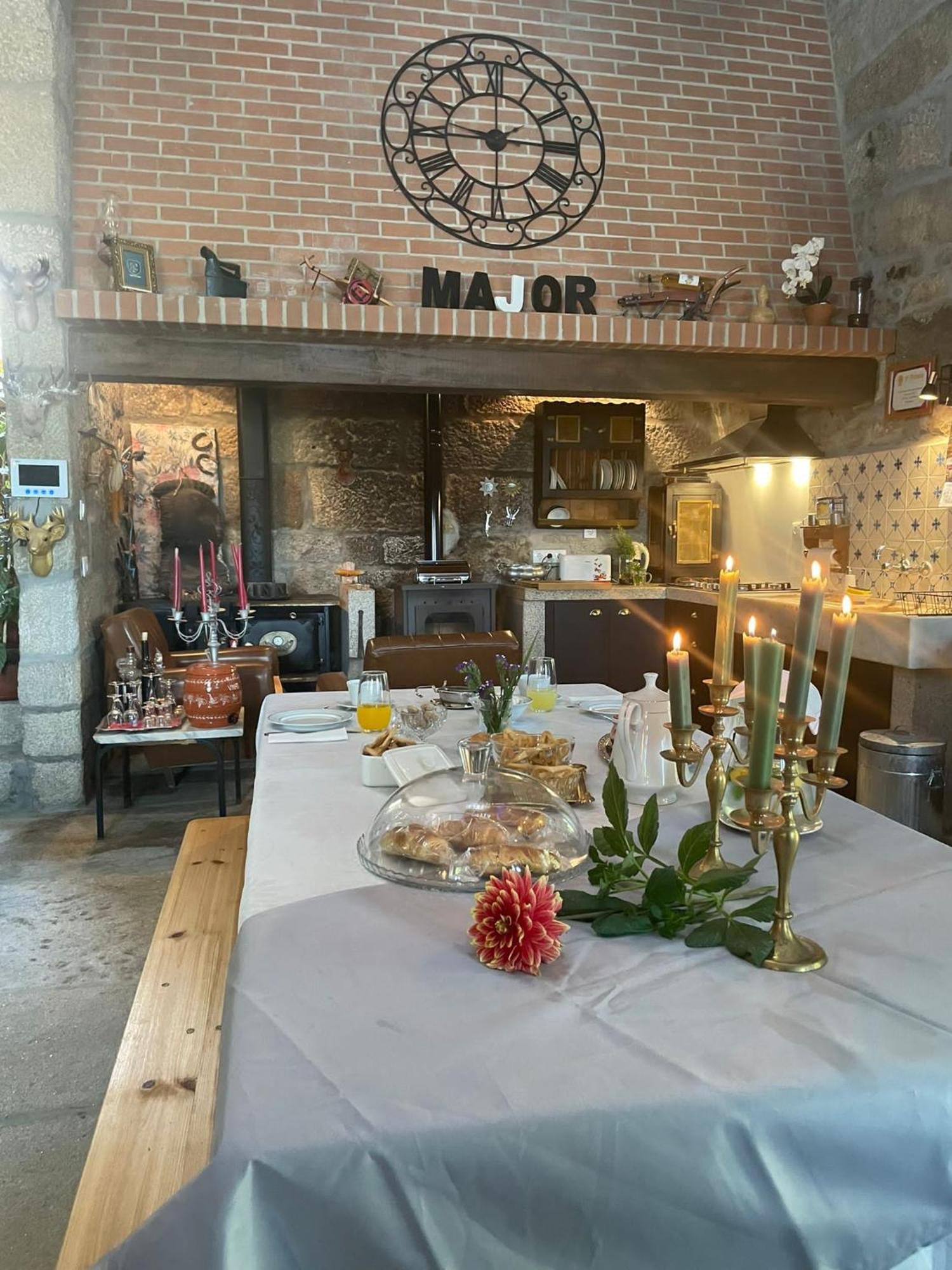 Casa Major Bed & Breakfast Pegarinhos Luaran gambar